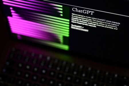 7 ChatGPT Prompts To Write And Improve Emails