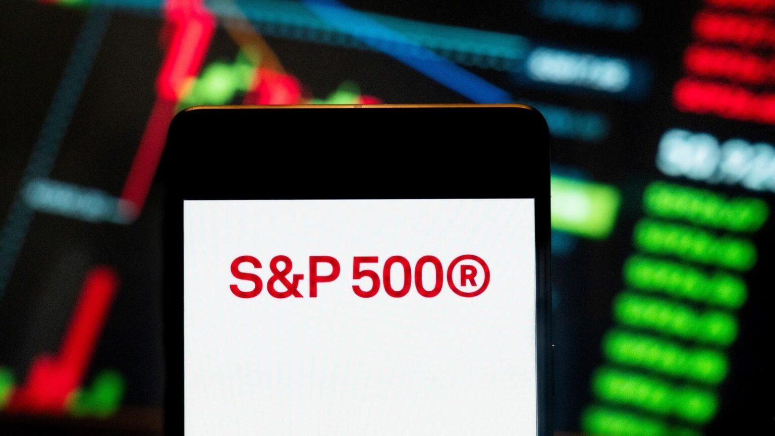 Navigating An Enormously Imbalanced S&P 500