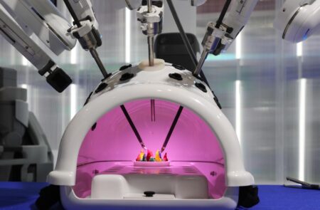 Up 35% This Year, Will The Solid Q2 Performance Help Intuitive Surgical Stock Extend Its Winning Streak?
