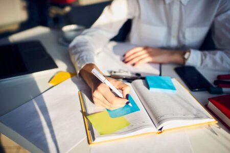 20 Tips For Business Leaders To Develop Book Ideas That Stand Out