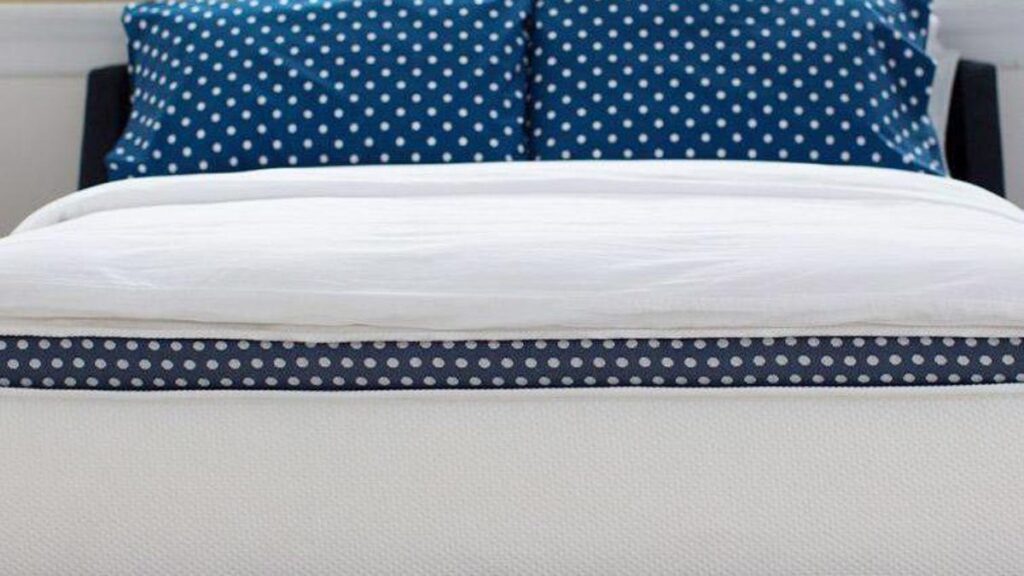 WinkBed Mattress Review: A Luxury Mattress With Widespread Appeal