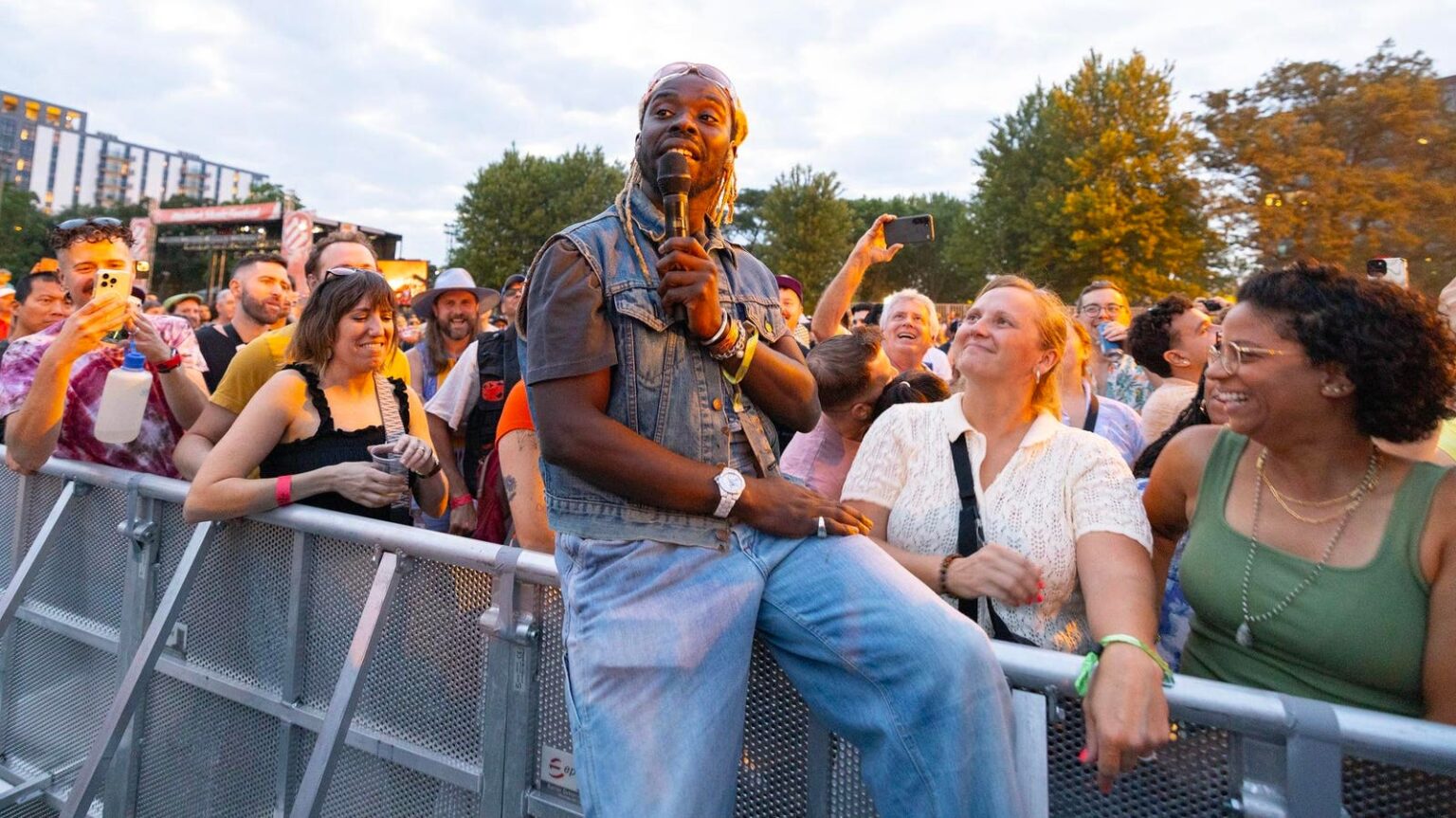 Black Pumas and Alanis Morissette Impress At Pitchfork Music Festival