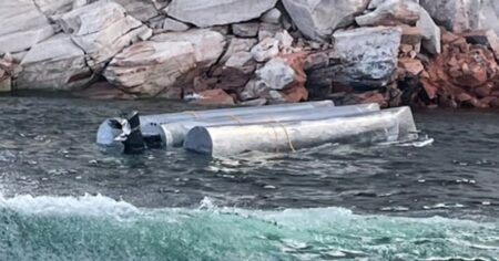 72-year-old woman and 2 children dead after pontoon boat capsizes in Arizona’s Lake Powell