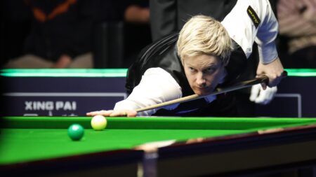 Is snooker’s new £100,000 century bonus a realistic target? Neil Robertson and Judd Trump bid to emulate record feat