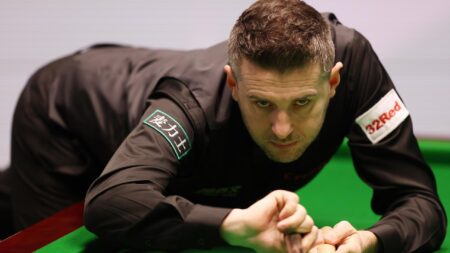 Shanghai Masters 2024 live – Mark Selby takes on Pang Junxu and Shaun Murphy faces Zhou Yuelong in quarter-finals