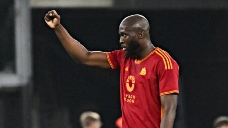 Napoli want Romelu Lukaku as part of Victor Osimhen transfer to Chelsea, Man Utd stadium plans revealed – Paper Round