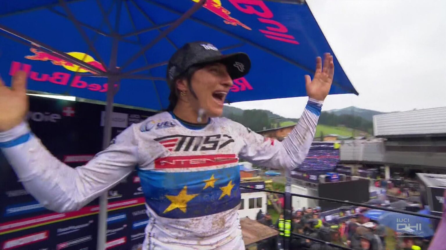 UCI Mountain Bike World Cup Eleonora Farina celebrates Downhill win after Holl fails to beat her time – Mountain Bike video