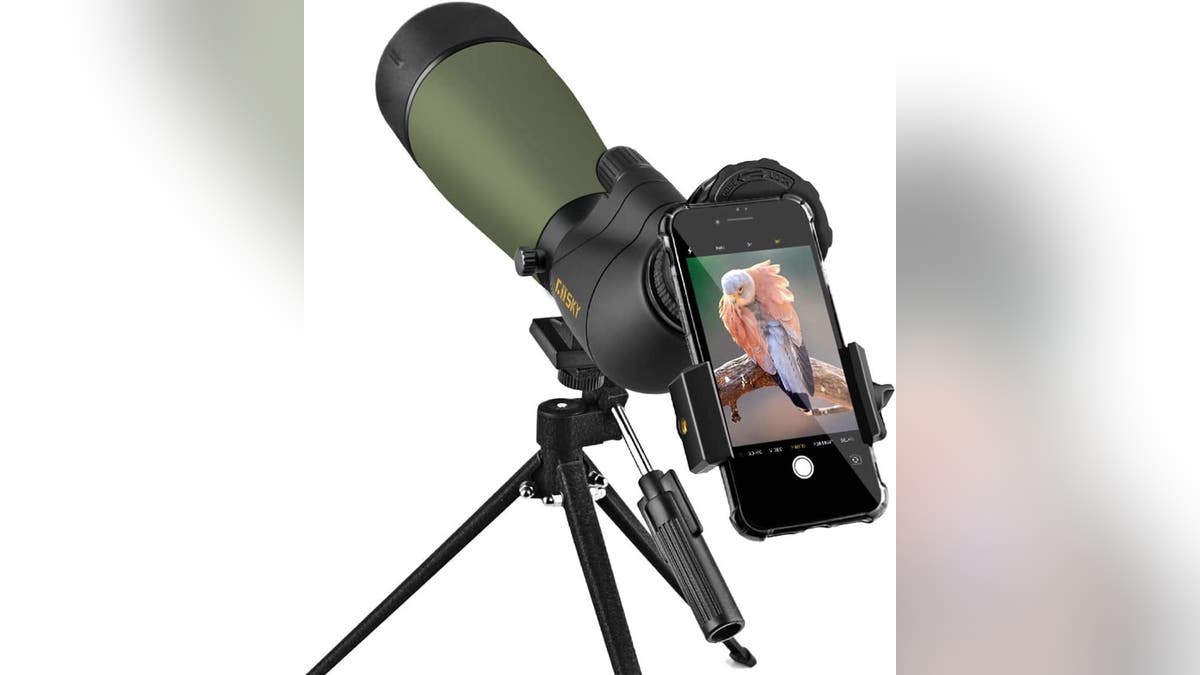Bird watching experts will want to add a scope to their collection.