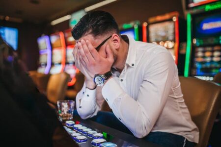 People With Gambling Addictions Hold Nothing Back About How It Unraveled Their Lives