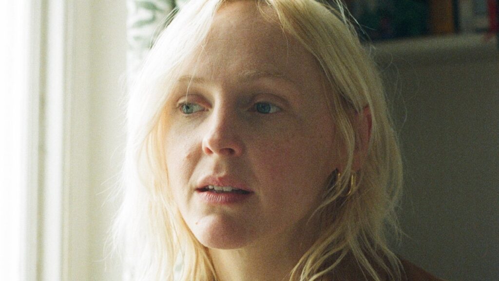 Laura Marling on Parenthood, Psychoanalysis, and the Powerful Intimacy of Her Upcoming Eighth Album ‘Patterns in Repeat’