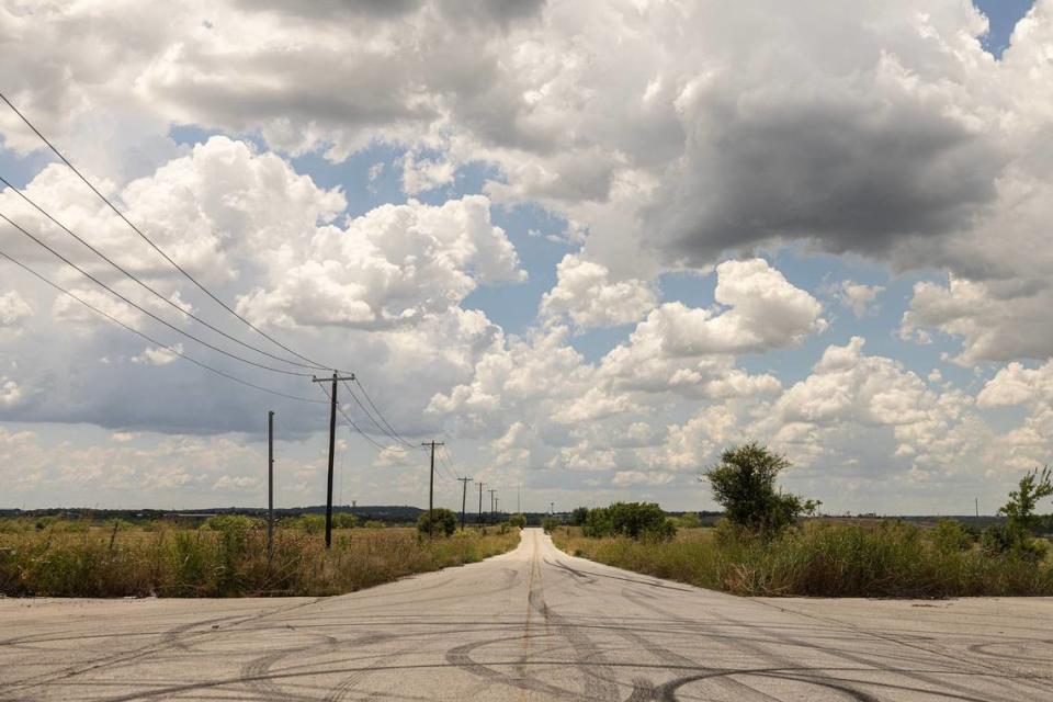 A plot of land surrounding Old Granbury Road near the Chisholm Trail Parkway tollroad is in discussion with developers to construct a massive mixed-use development in Crowley. In order to move forward with the project, they’re trying to rezone hundreds of acres of land but resident pushback has stalled their efforts.