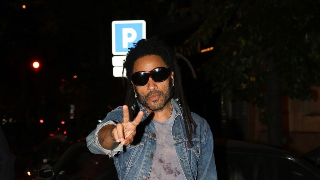 For Lenny Kravitz and Zoë Kravitz, Flip Flops Are a Family Affiar