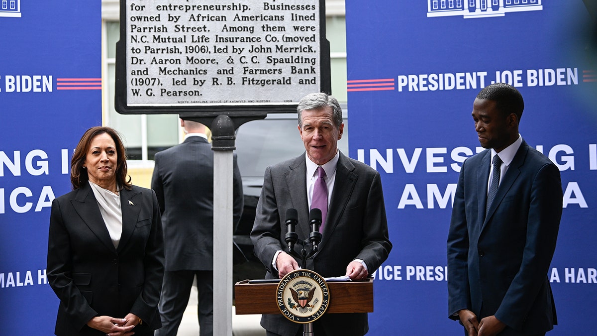 Kamala Harris, Roy Cooper