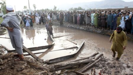 Forty dead in heavy rains in eastern Afghanistan; 17 killed in bus accident
