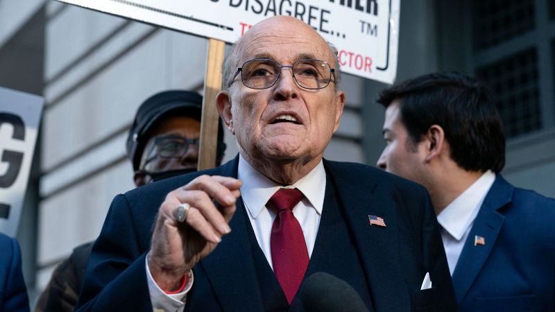 Video: Judge cuts Rudy Giuliani’s mic after outburst. Reporter describes what happened