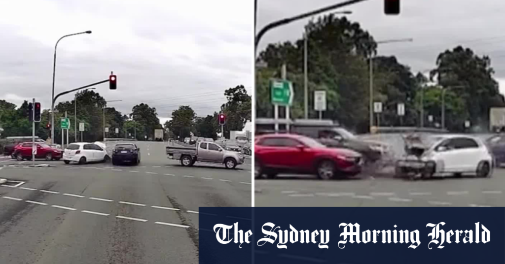 Tradie performs citizens’ arrest after crash