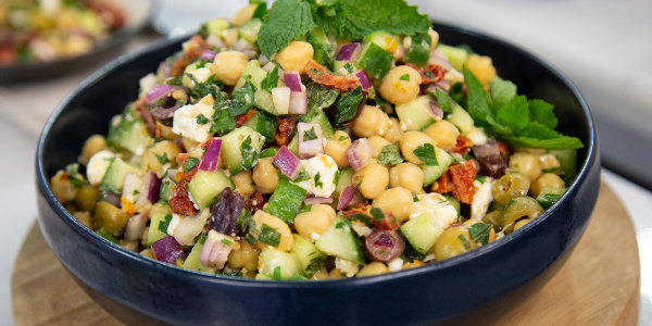 Mediterranean Chickpea Salad