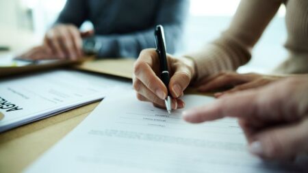 Judge delays ban on noncompete agreements for small number of employers