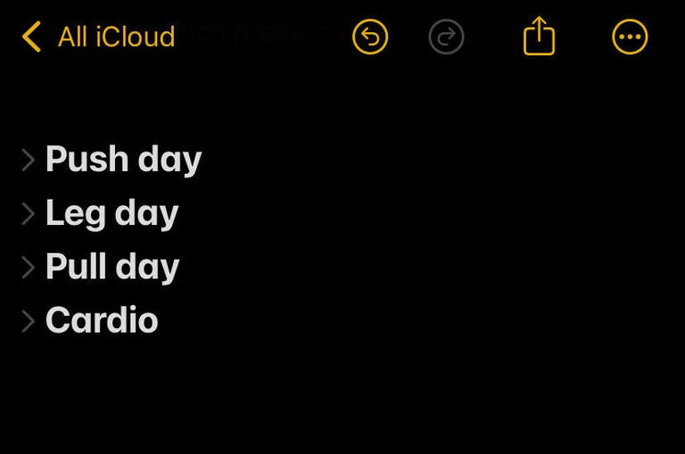 Collapsed sections in the Notes app on iOS 18
