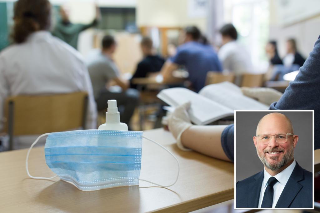 Pennsylvania dad takes on school district over strict COVID policies: ‘You’re hurting my kids’