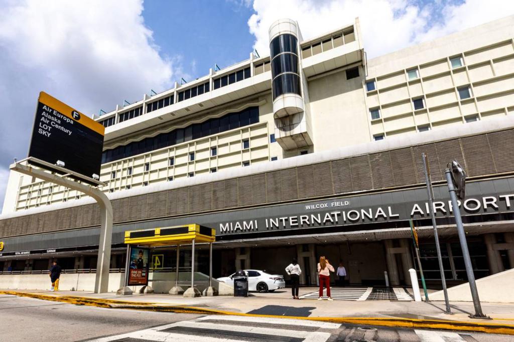 Woman stabbed multiple times at Miami airport, in critical condition at hospital