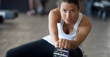 What is Dynamic Stretching? Benefits and Dynamic Stretch Examples