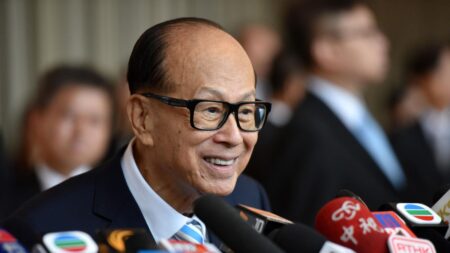 Li Ka-Shing’s CK Infrastructure Lists In London To Expand Investor Base