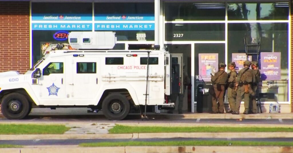 Murder suspect who escaped custody in Mississippi is captured 2 months later after standoff in Chicago restaurant