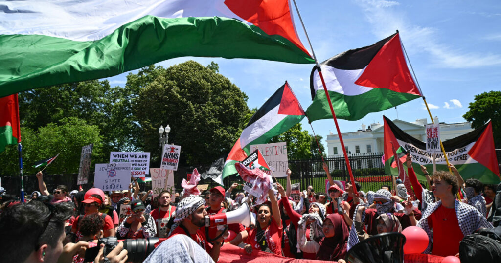 Trump’s plan to quell protests: ‘Deport pro-Hamas radicals’