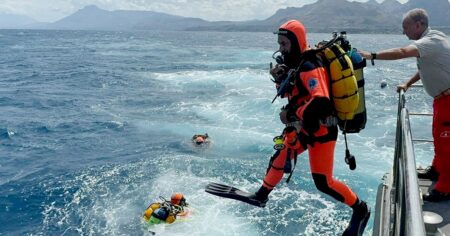 Divers search Bayesian for missing tech tycoon, Morgan Stanley boss