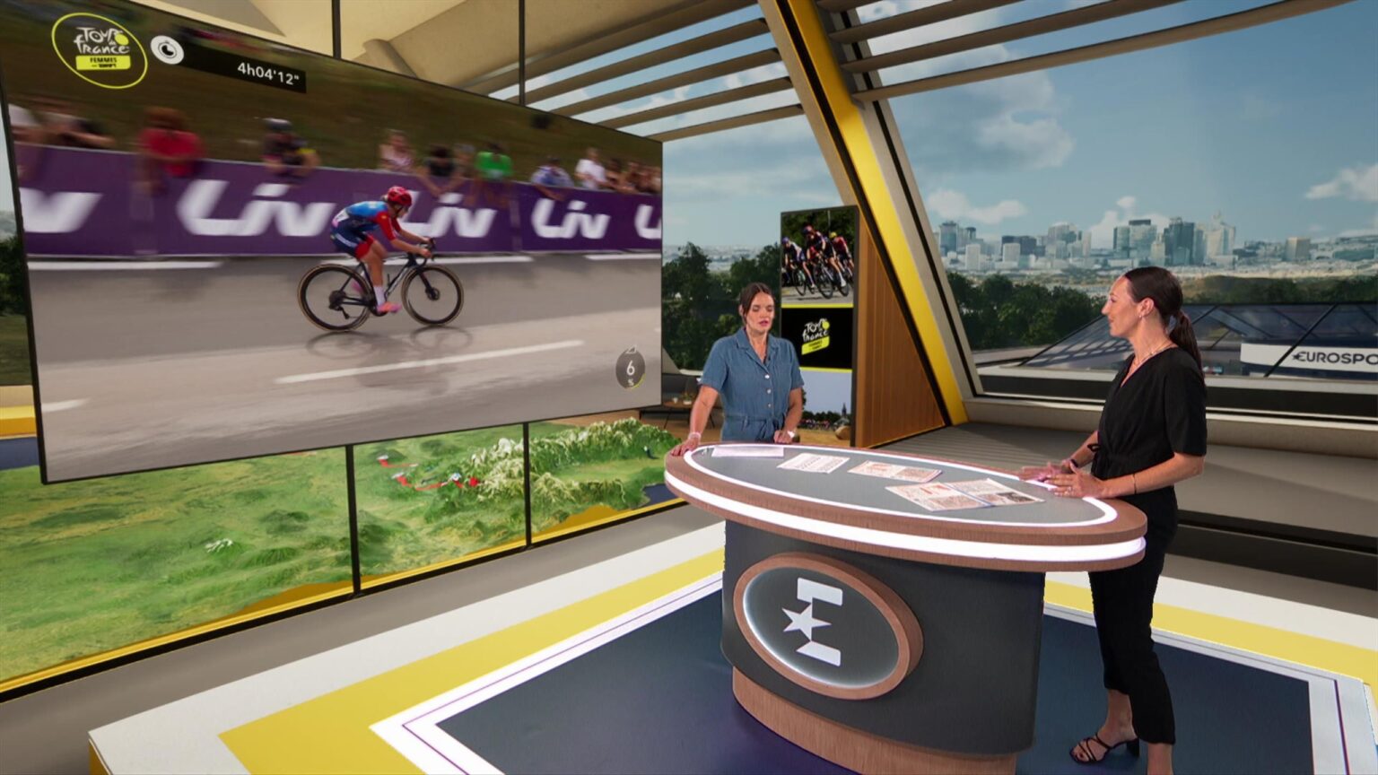 Tour de France Femmes: ‘The best descent I’ve ever seen’ – Cedrine Kerbaol hailed by Dani Rowe after historic stage win – Cycling video