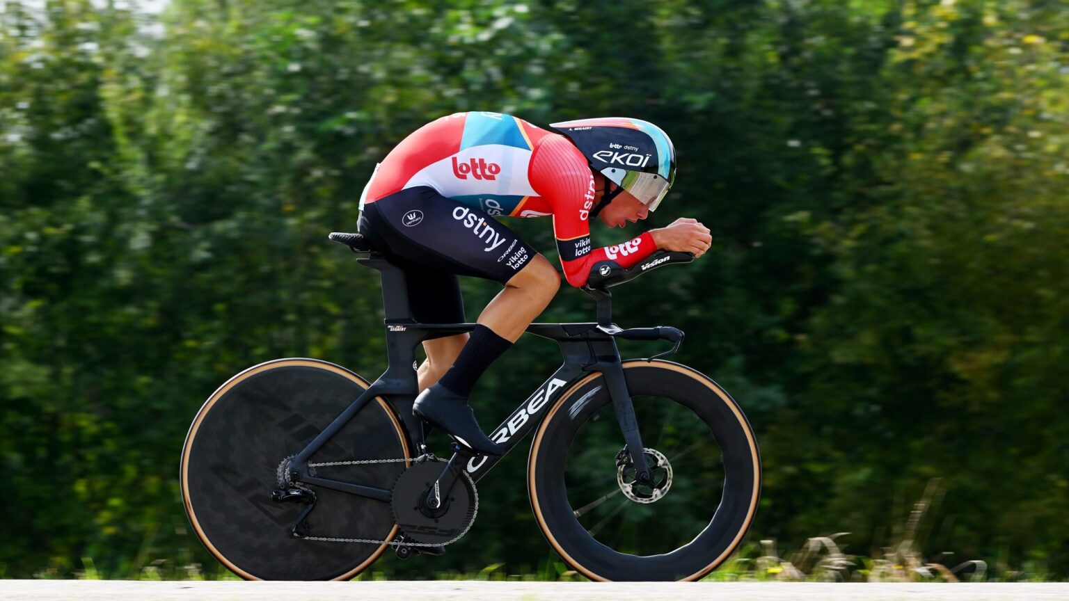 Renewi Tour Stage 2 Highlights: Alec Segaert storms to impressive time trial victory in Tessenderlo – Cycling video