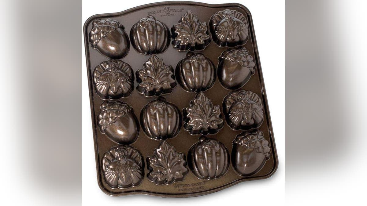 Bake fall-shaped goodies with this sheet pan.