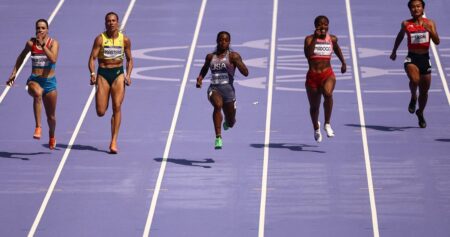 Watch Sha’Carri Richardson Get Really Casual In Olympic 100 Heat