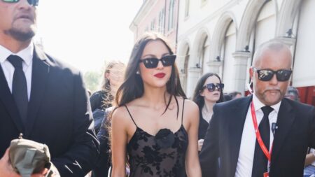 Olivia Rodrigo Is a Vision of the ’90s in Venice