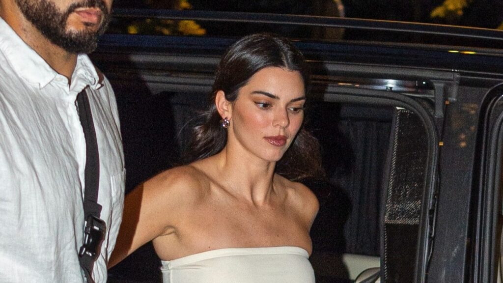 Kendall Jenner Has Found a Brand-New Use for Her Margaux Bag