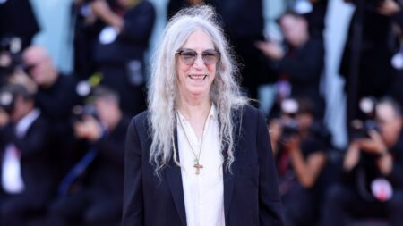Patti Smith and Isabelle Huppert Are Mastering the Art of IDGAF Dressing in Venice