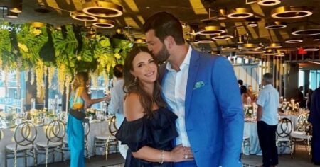‘The Bachelorette’ Star Andi Dorfman and Husband Blaine Hart Reveal Baby No. 1’s Sex