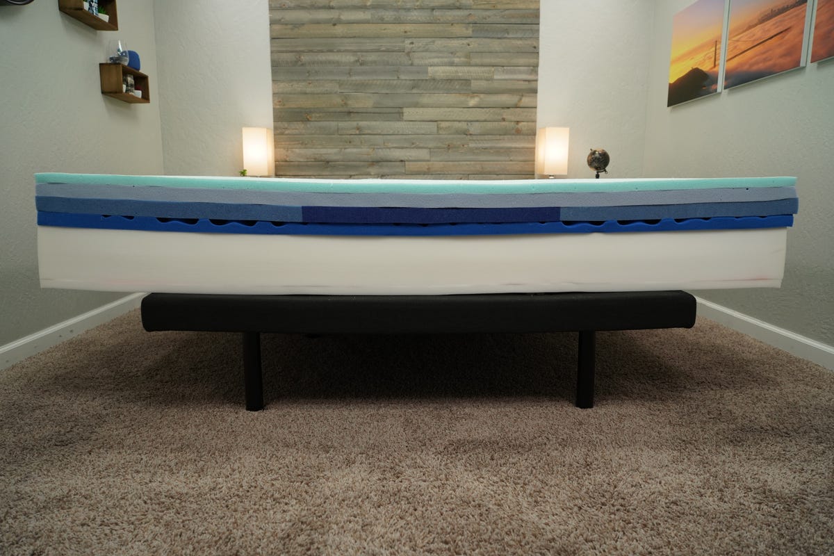 layers inside a Casper Wave mattress