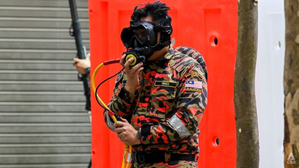 Kuala Lumpur sinkholes: Jalan Masjid India sewers to get ‘integrity audit’ after second cave-in; DPM Fadillah says area is safe