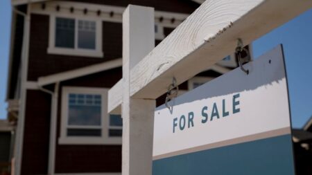 NAR settlement set to hit real estate agents this week: Here’s how they’re preparing