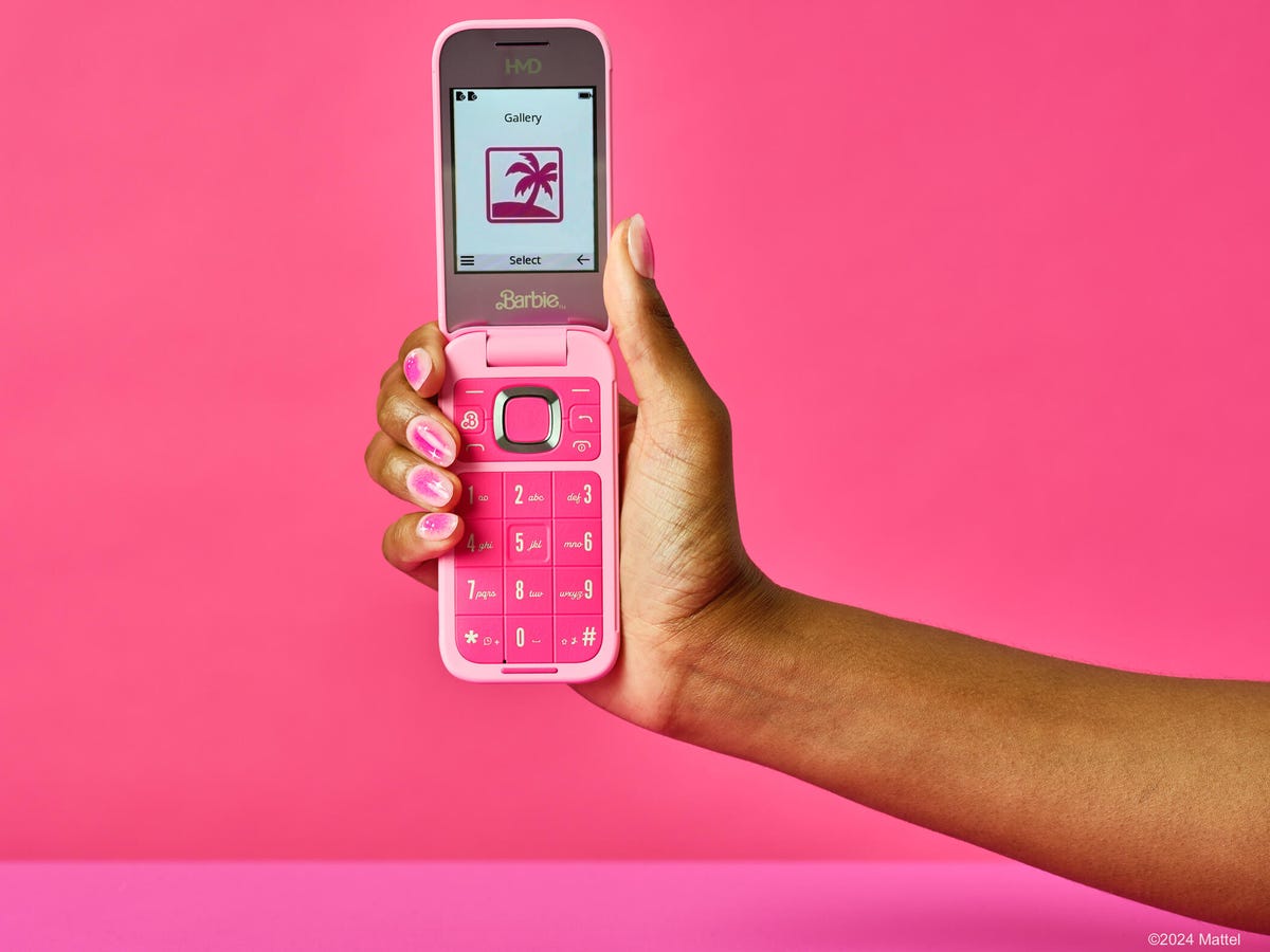Barbie Phone, flipped open