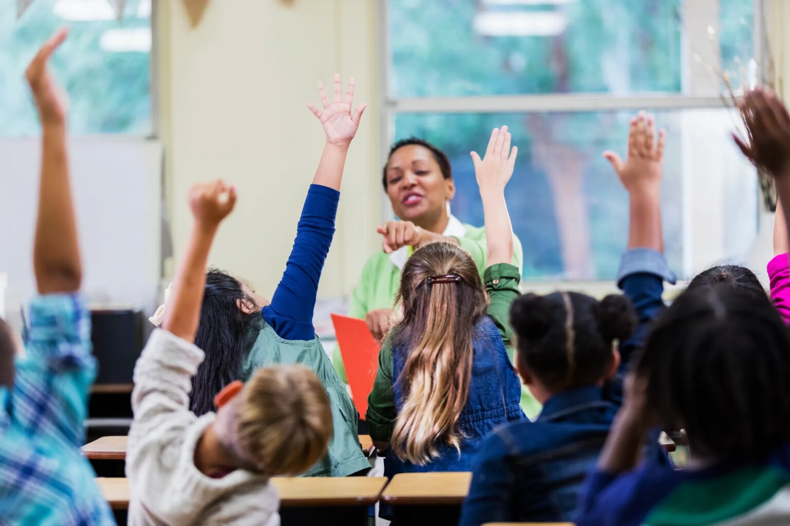 Chicago schools’ sex ed curriculum teaches elementary school kids about gender identity, puberty blockers