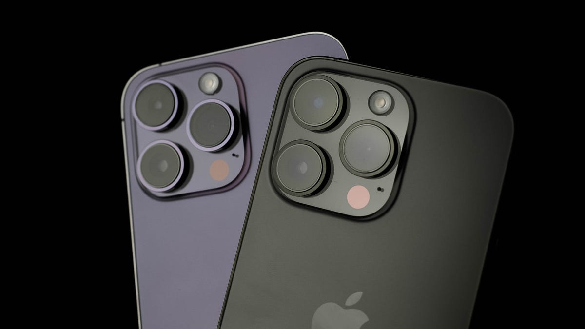 Apple iPhone 14 Pro and iPhone 14 Pro Max
