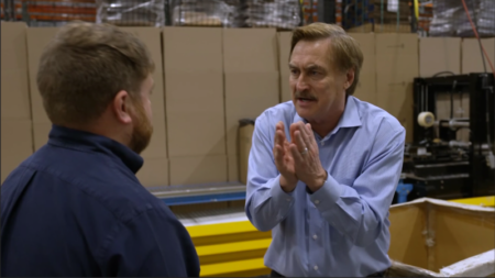 ‘Pretty dangerous’: CNN reporter presses MyPillow’s Lindell on election lies