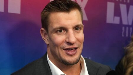 Rob Gronkowski recalls filming Tostitos commercial with best bud Julian Edelman: ‘I’m giggling at him’