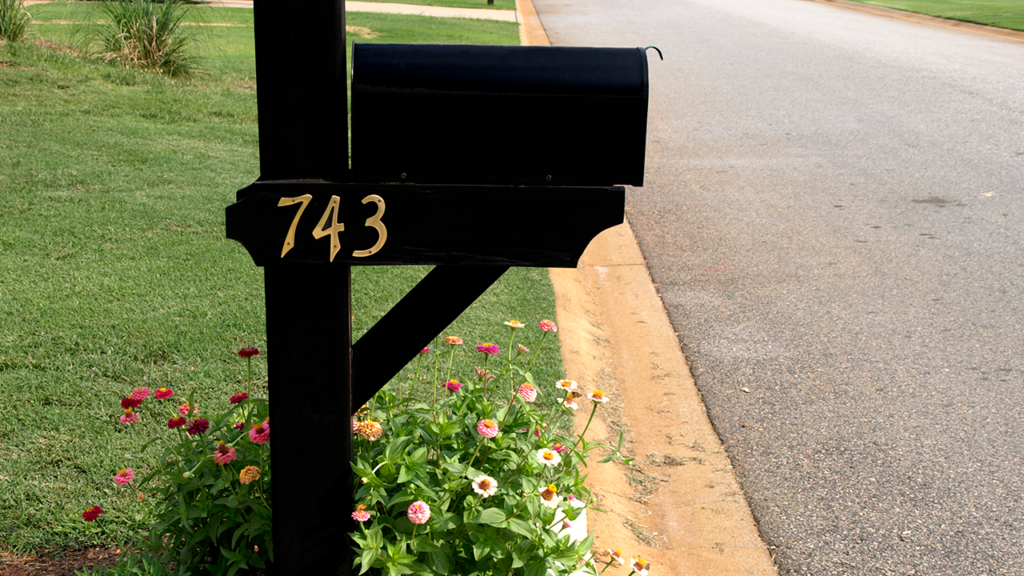 6 items that will increase your home’s curb appeal