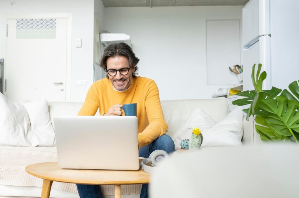 Train ChatGPT To Write Your LinkedIn Posts In 5 Easy Steps