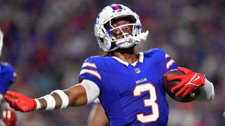 Bills’ Damar Hamlin records 1st career interception, sets up another TD vs Jaguars