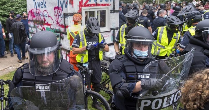 Halifax, police should apologize for handling of 2021 encampment eviction: review